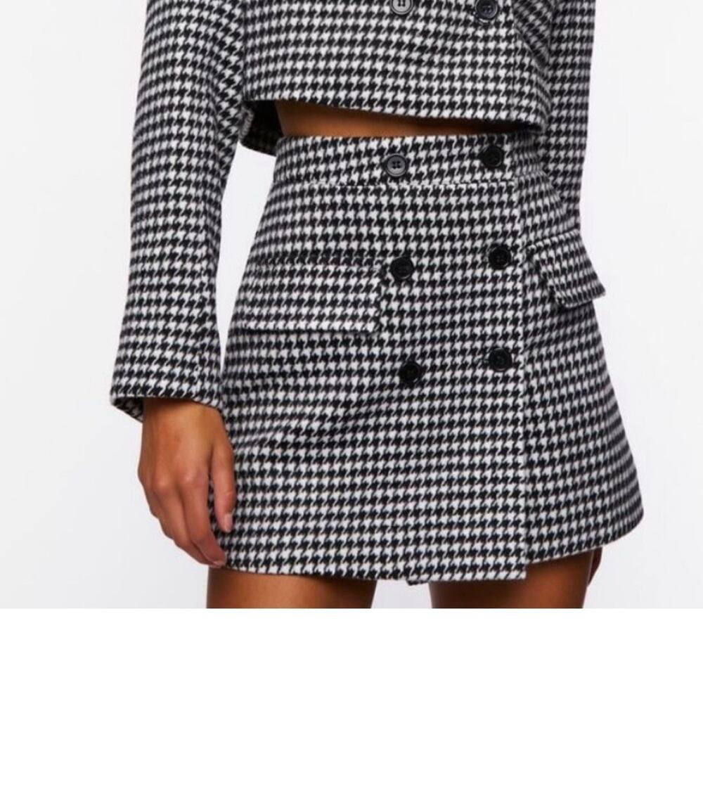 Button Front Houndstooth Mini Skirt Preppy Academia - Black White, Size M